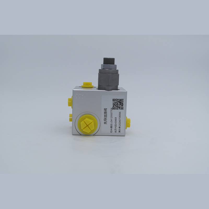 Hydraulic pilot oil source valve